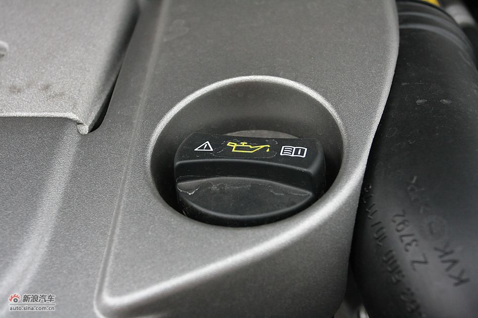 2010款G55 AMG发动机及底盘