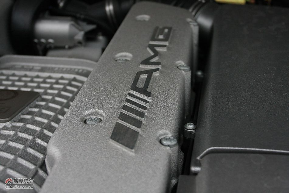 2010款G55 AMG发动机及底盘