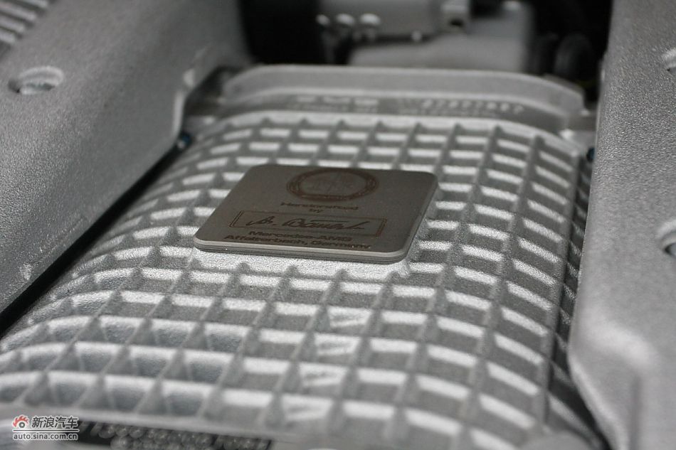 2010款G55 AMG发动机及底盘