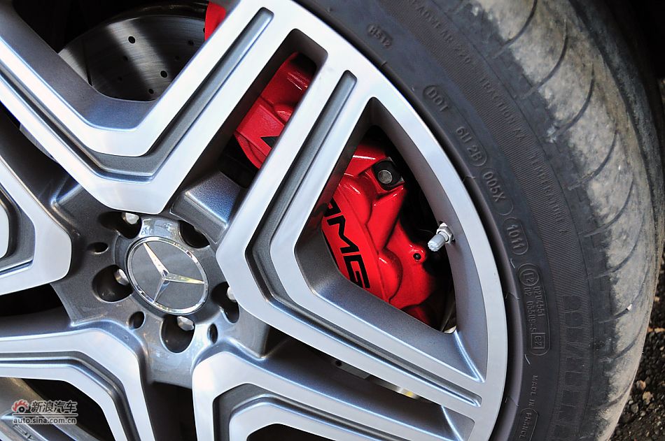 2012款梅赛德斯-奔驰 ML63 AMG