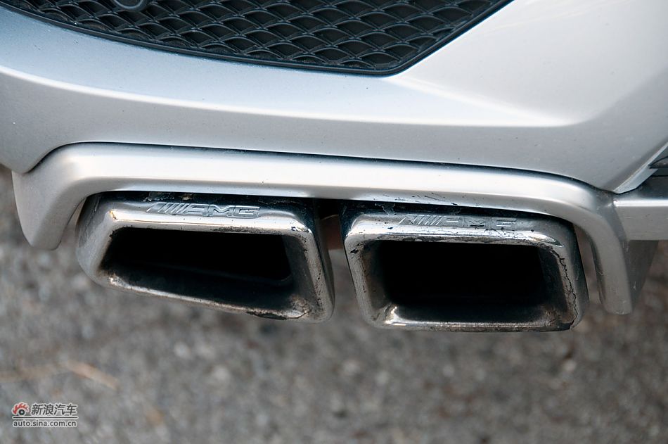 2012款梅赛德斯-奔驰 ML63 AMG