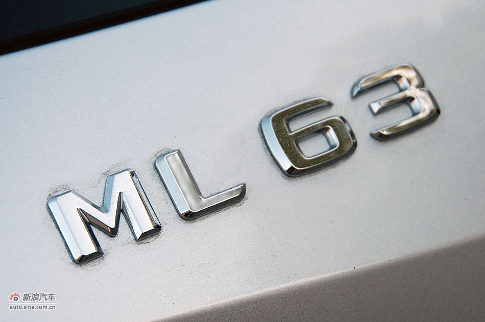 2012款梅赛德斯-奔驰 ML63 AMG