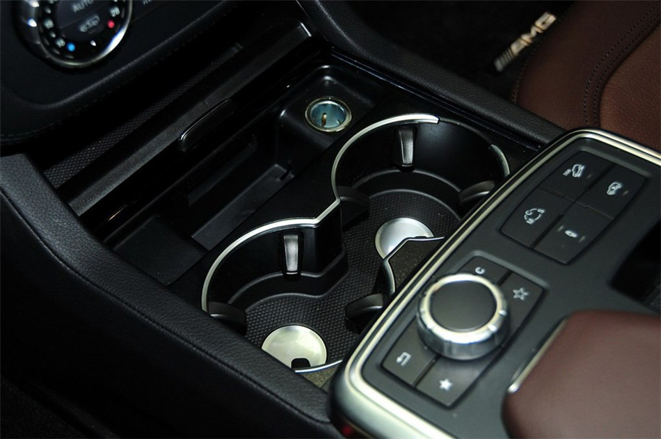 奔驰ML63 2012款 5.5T AT AMG 内饰