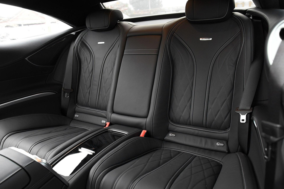 2018款 AMG S 63 4MATIC+ Coupe 座椅空间