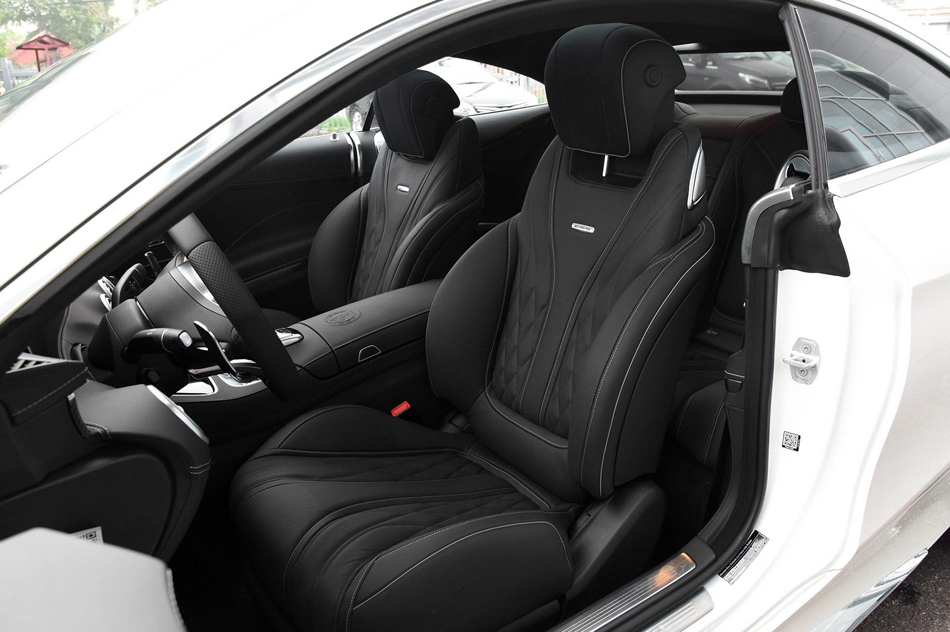 2018款 AMG S 63 4MATIC+ Coupe 座椅空间