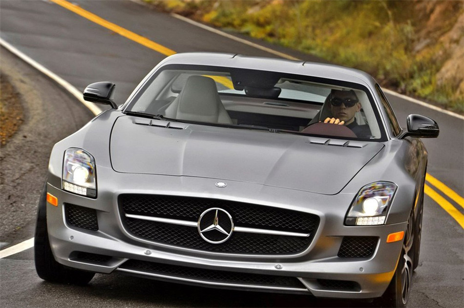 2013 SLS AMG 6.2L ˫ 45й 