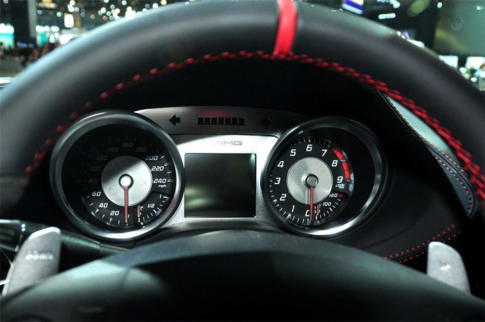 2013 SLS AMG 6.2L ˫ 45й 