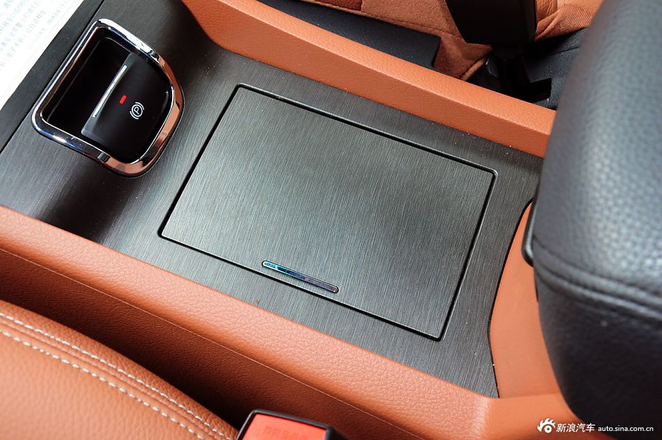 2011款大7 SUV实拍