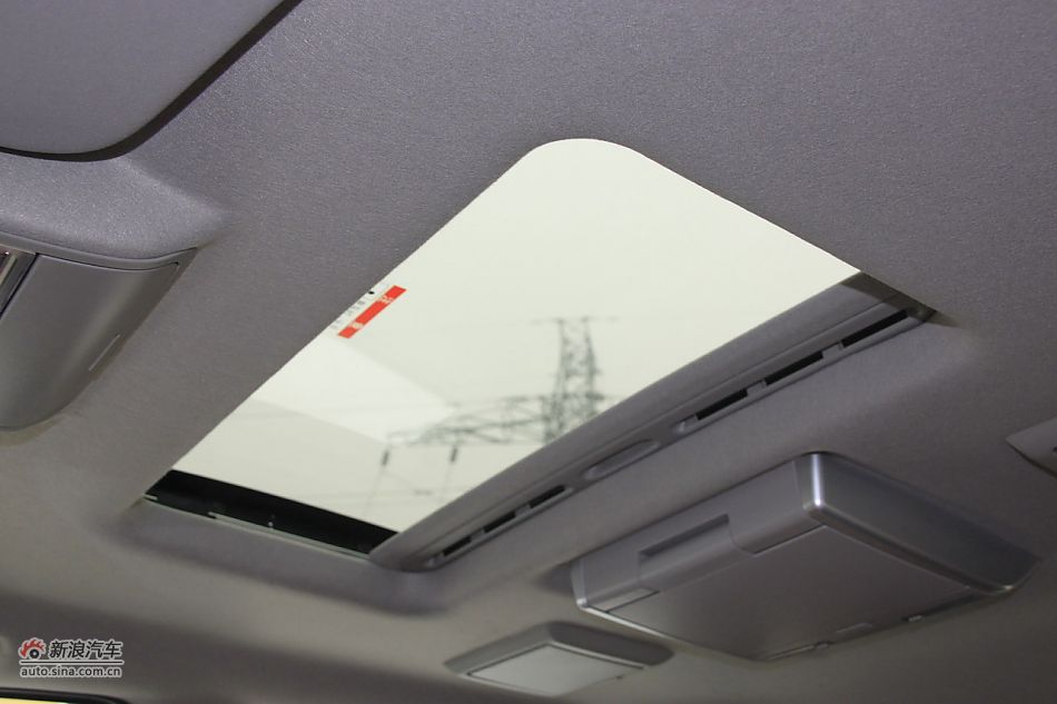 2011款纳智捷大7 SUV 2.2T自动旗舰型