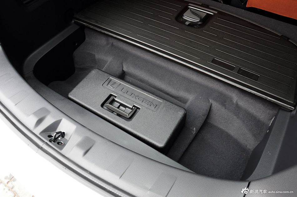 2011款大7 SUV实拍