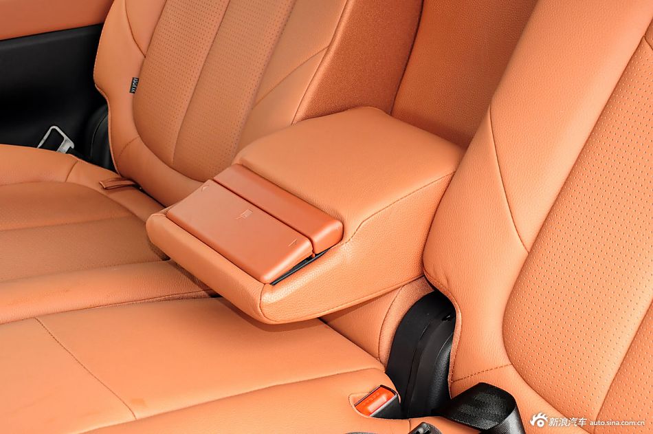 2011款大7 SUV实拍