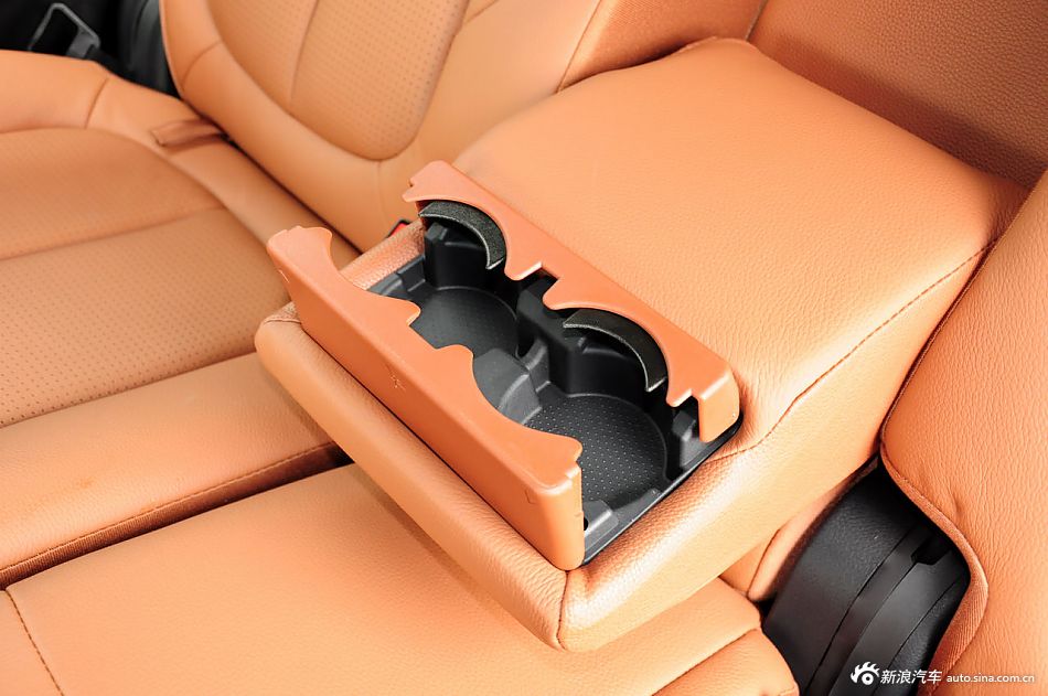 2011款大7 SUV实拍