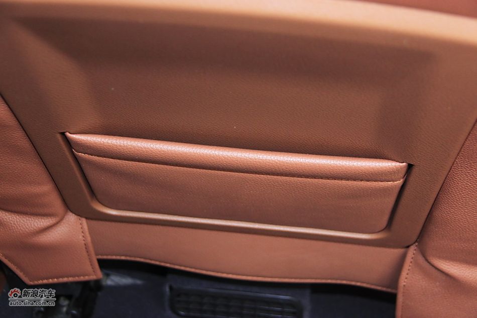 2011款纳智捷大7 SUV 2.2T自动旗舰型