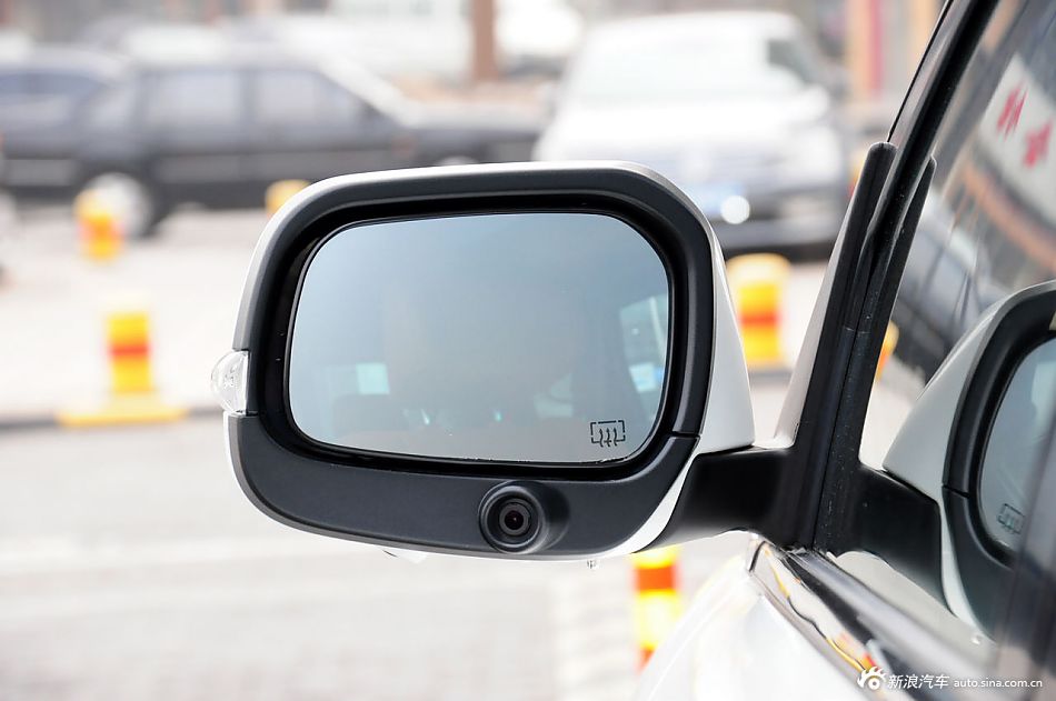 2011款大7 SUV实拍