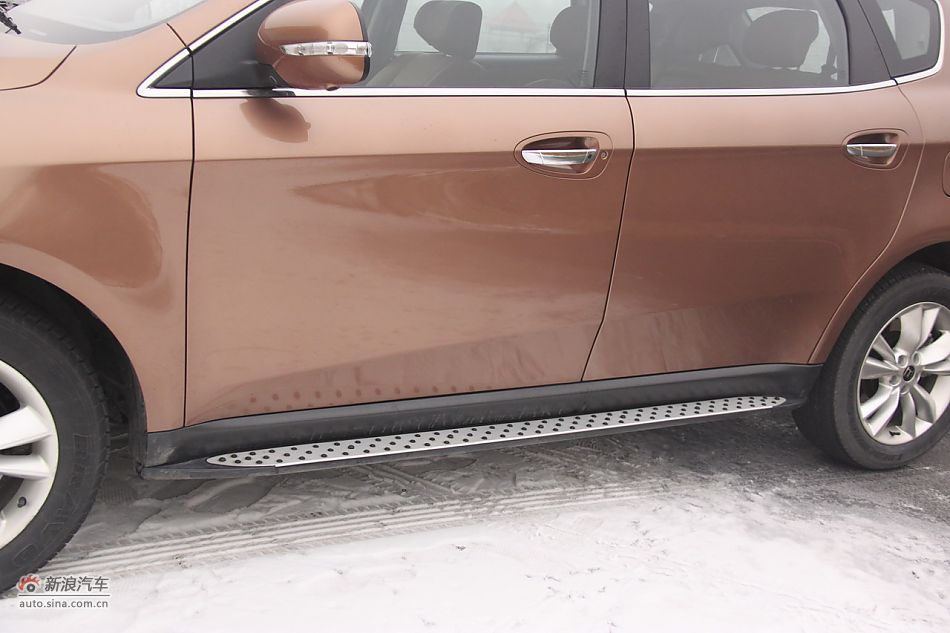 2011款纳智捷大7 SUV 2.2T自动旗舰型