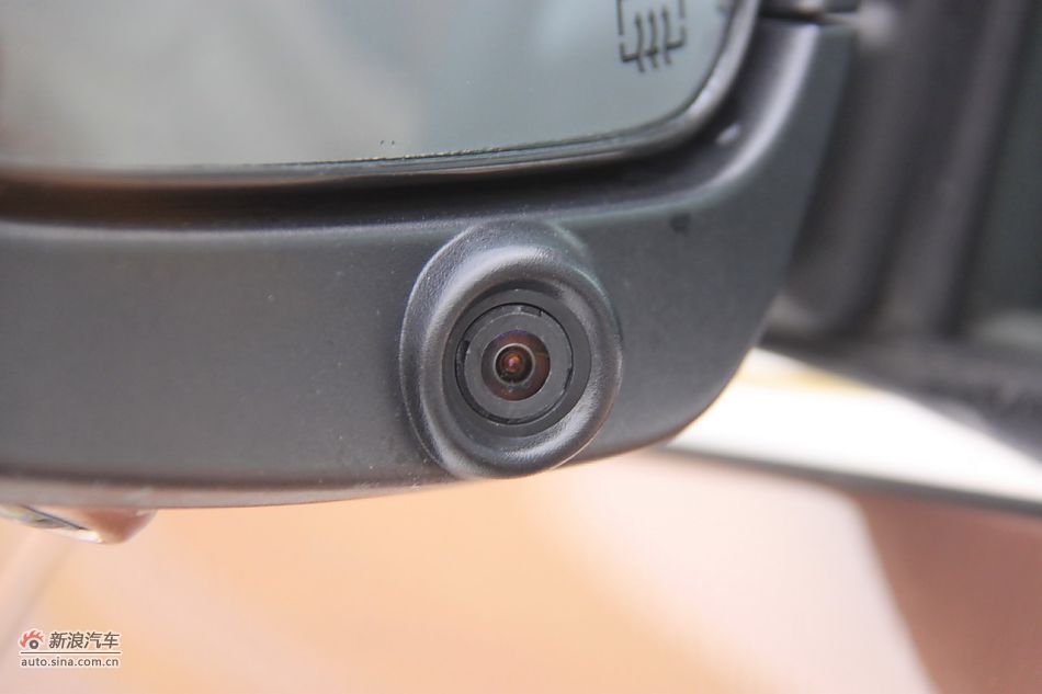 2011款纳智捷大7 SUV 2.2T自动旗舰型