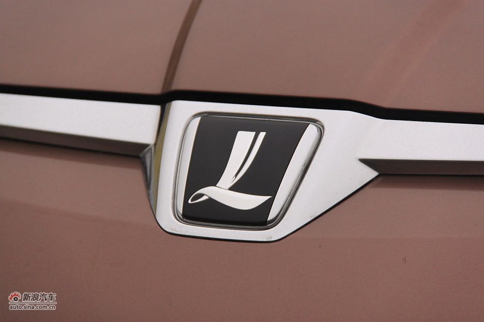 2011款纳智捷大7 SUV 2.2T自动旗舰型