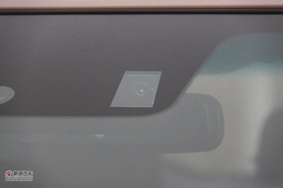 2011款纳智捷大7 SUV 2.2T自动旗舰型