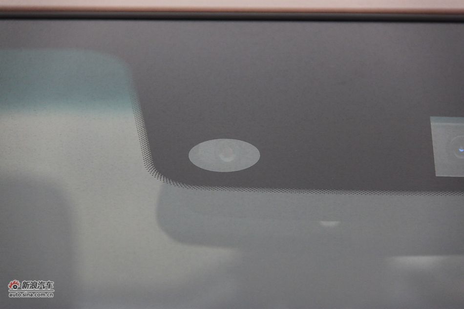 2011款纳智捷大7 SUV 2.2T自动旗舰型