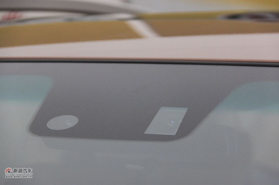 2011款纳智捷大7 SUV 2.2T自动旗舰型