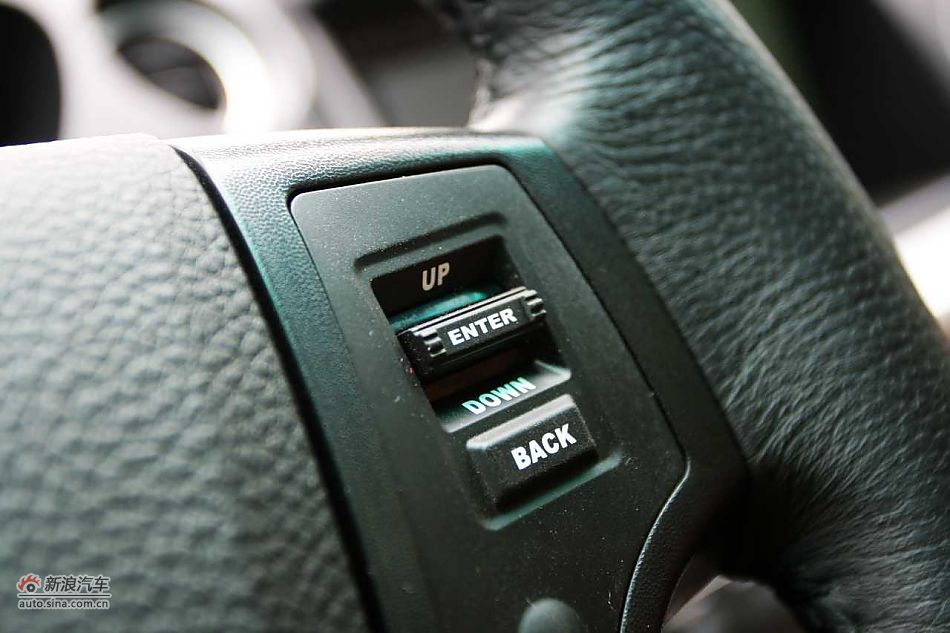 驾趣非凡 新浪汽车体验试驾纳智捷 大7 SUV