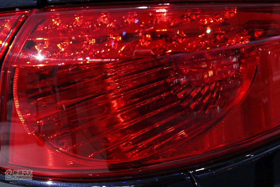 东风裕隆纳智捷大7 SUV