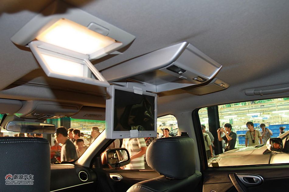 纳智捷大7 SUV下线现场实拍