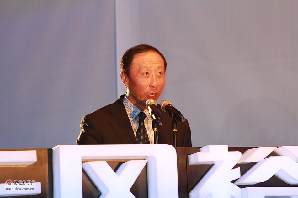 东风裕隆汽车有限公司董事长周文杰