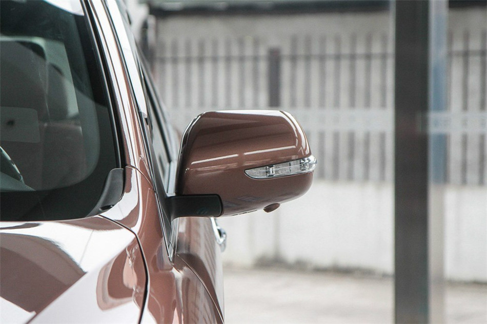 2014款 荣耀典藏版 2.2T AT 两驱智慧型 其他