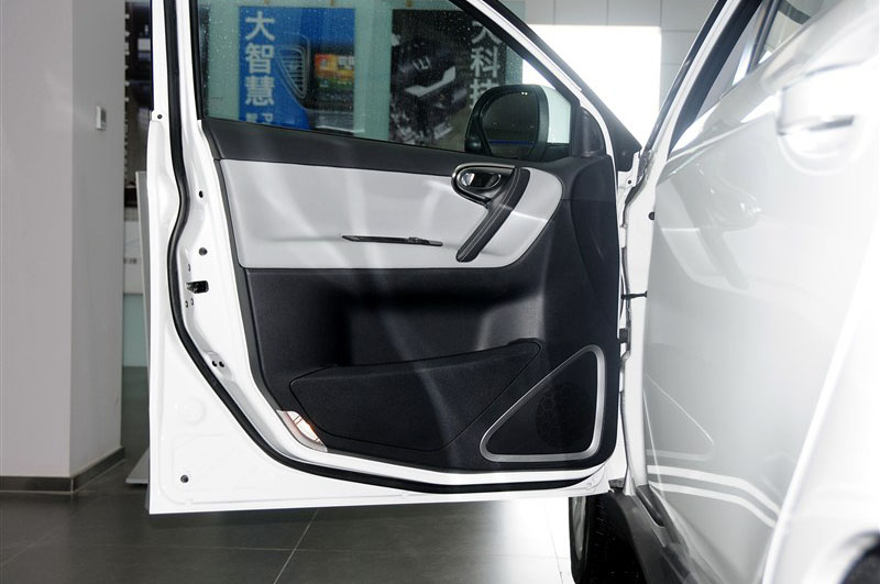 2014款 2.2T 四驱智尊型