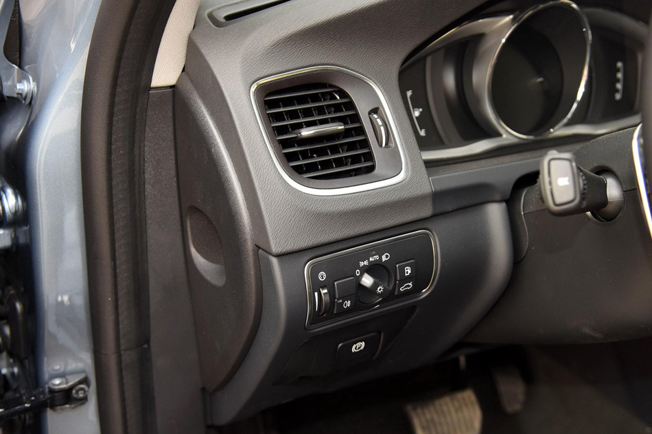 2017款 T5 智尊版 内饰