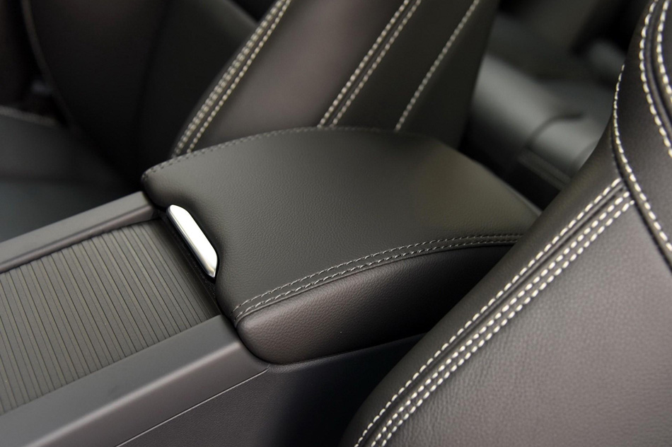 2017款 T5 智尊版 座椅空间