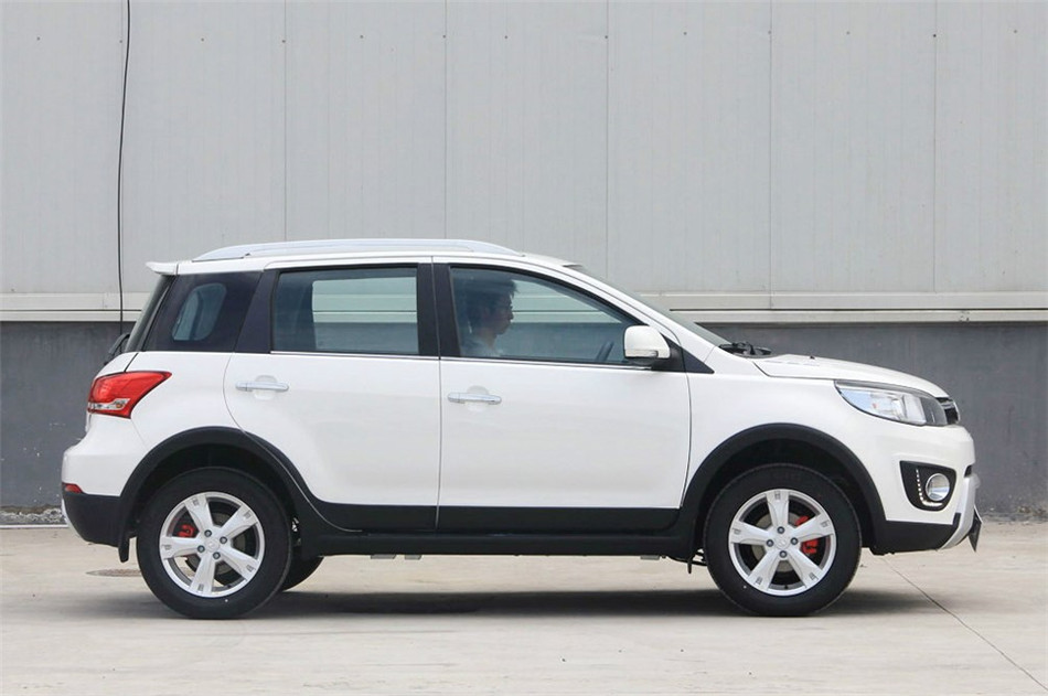 2014款 1.5L 两驱 MT 舒适型 外观