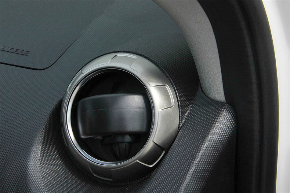 2014款 1.5L 两驱 MT 舒适型 内饰