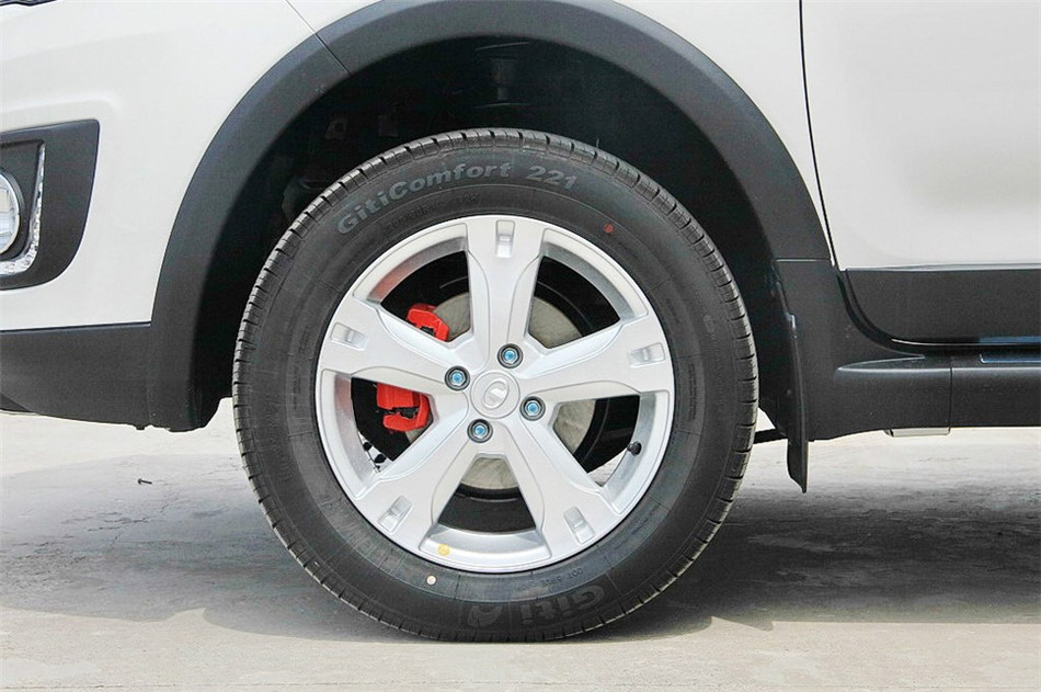 2014款 1.5L 两驱 MT 舒适型 其他