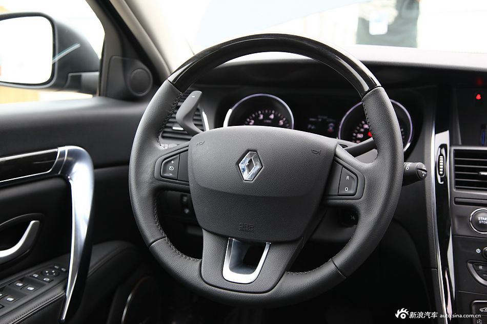 雷诺塔利斯曼实拍图