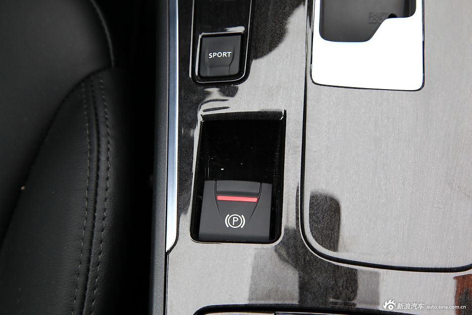 雷诺塔利斯曼实拍图