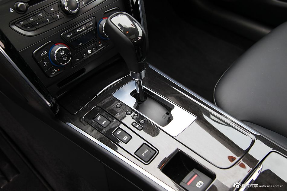 雷诺塔利斯曼实拍图