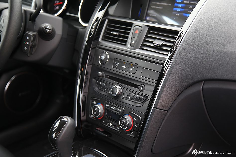 雷诺塔利斯曼实拍图