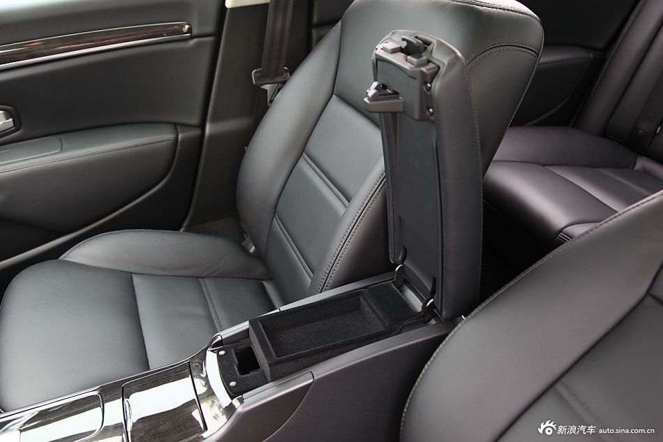 雷诺塔利斯曼实拍图