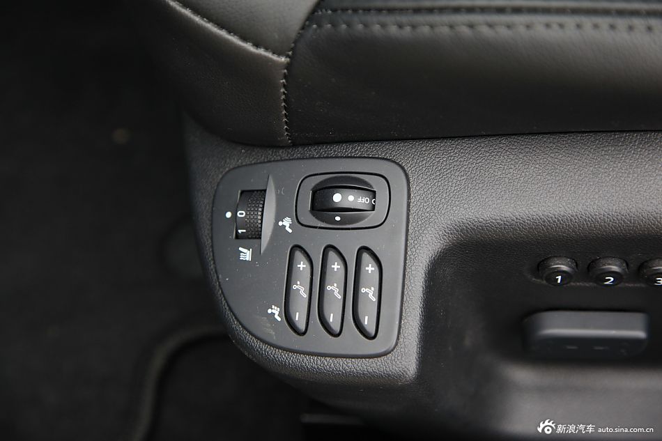 雷诺塔利斯曼实拍图