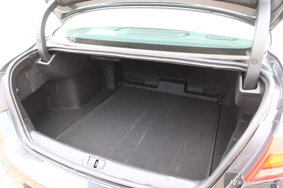 雷诺塔利斯曼实拍图