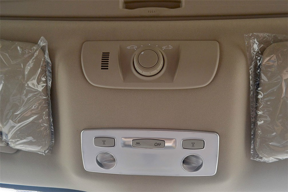 塔利斯曼 2012款 3.5L AT Nappa行政版 空间