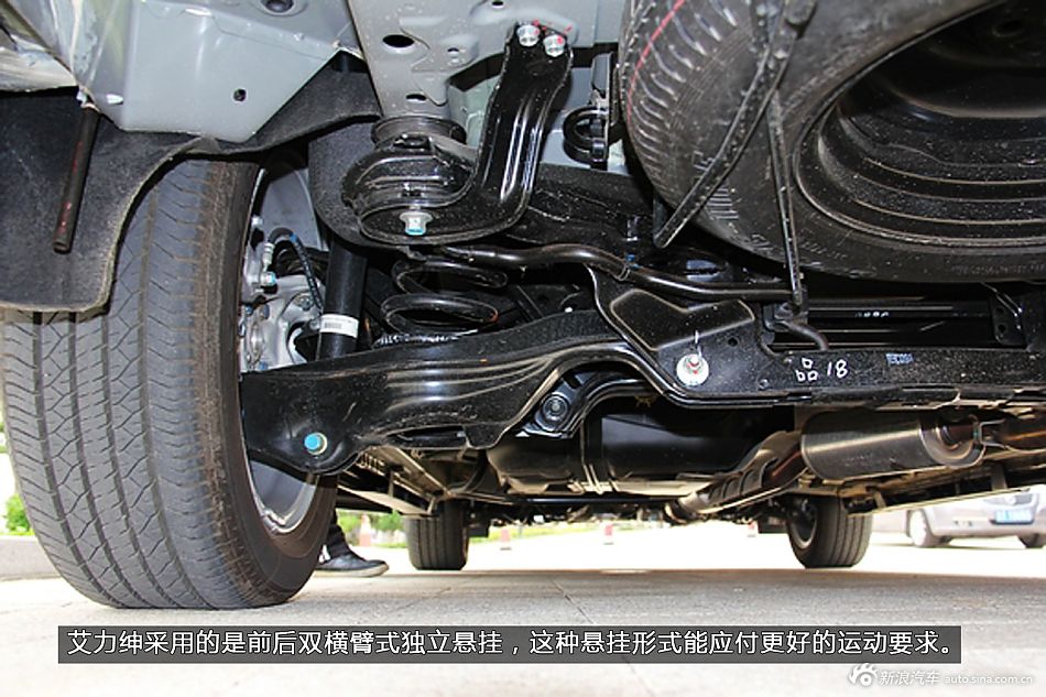 新浪汽车体验试驾东风本田艾力绅