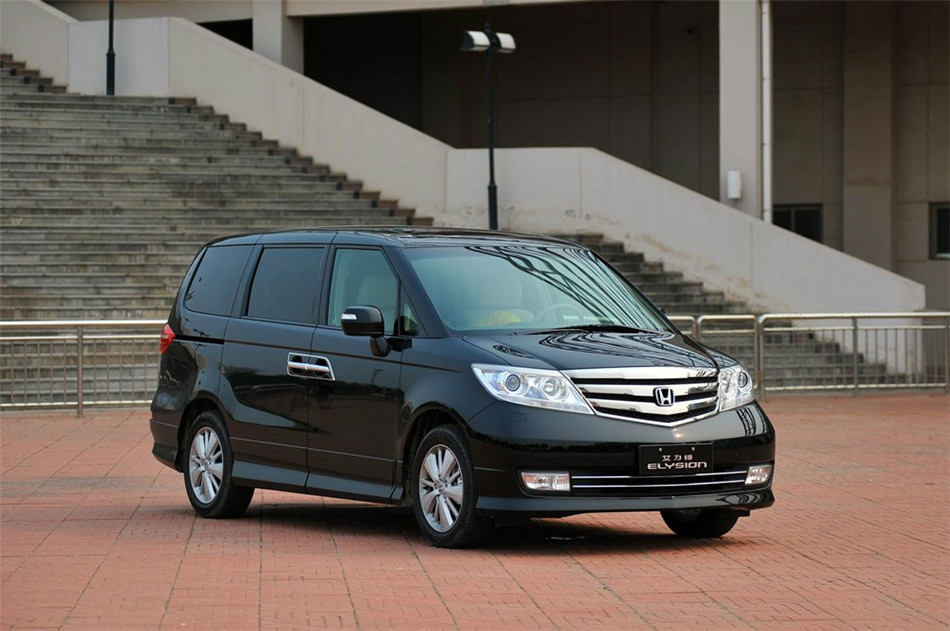 2012款艾力绅2.4 VTi豪华版