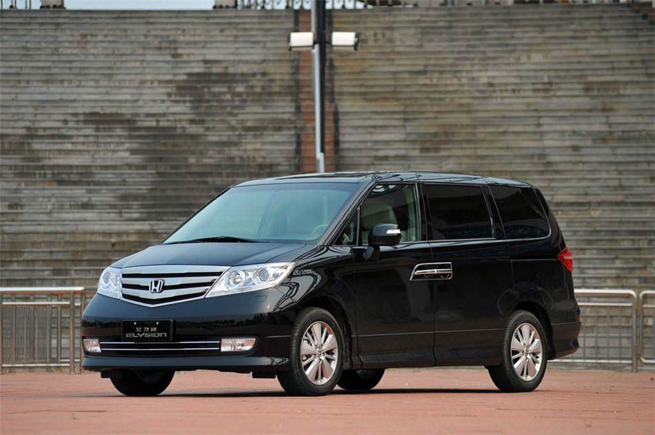 2012款艾力绅2.4 VTi豪华版