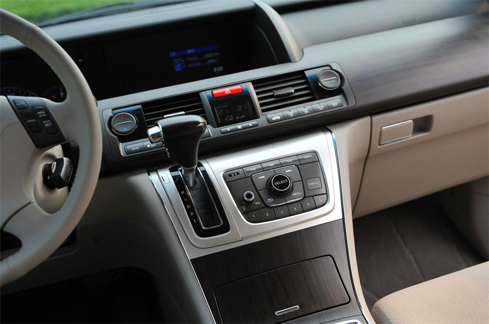 2012款艾力绅2.4 VTi豪华版