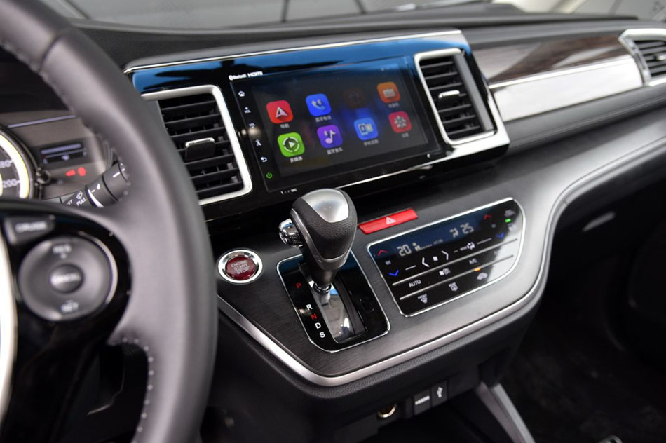 2016款 2.4L 舒适版 内饰