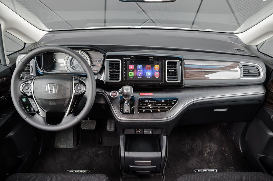 2016款 2.4L 舒适版 内饰