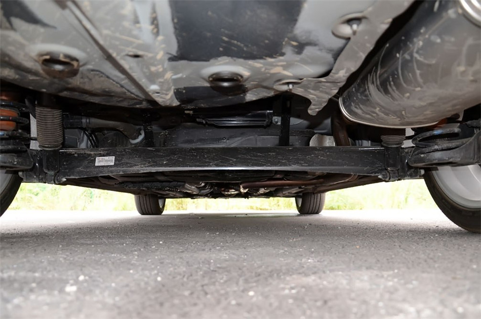 2012款朗动1.6L自动尊贵型